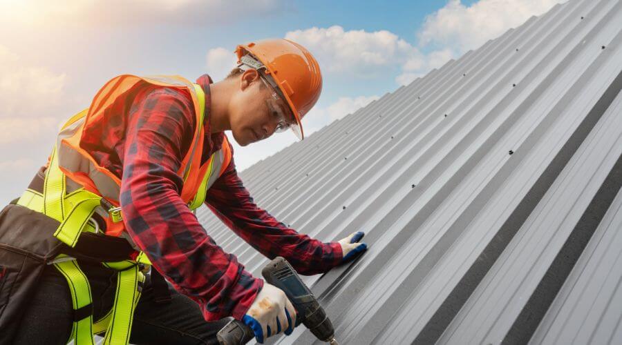 Professional Flat Roofing Installation in Griswold, IA